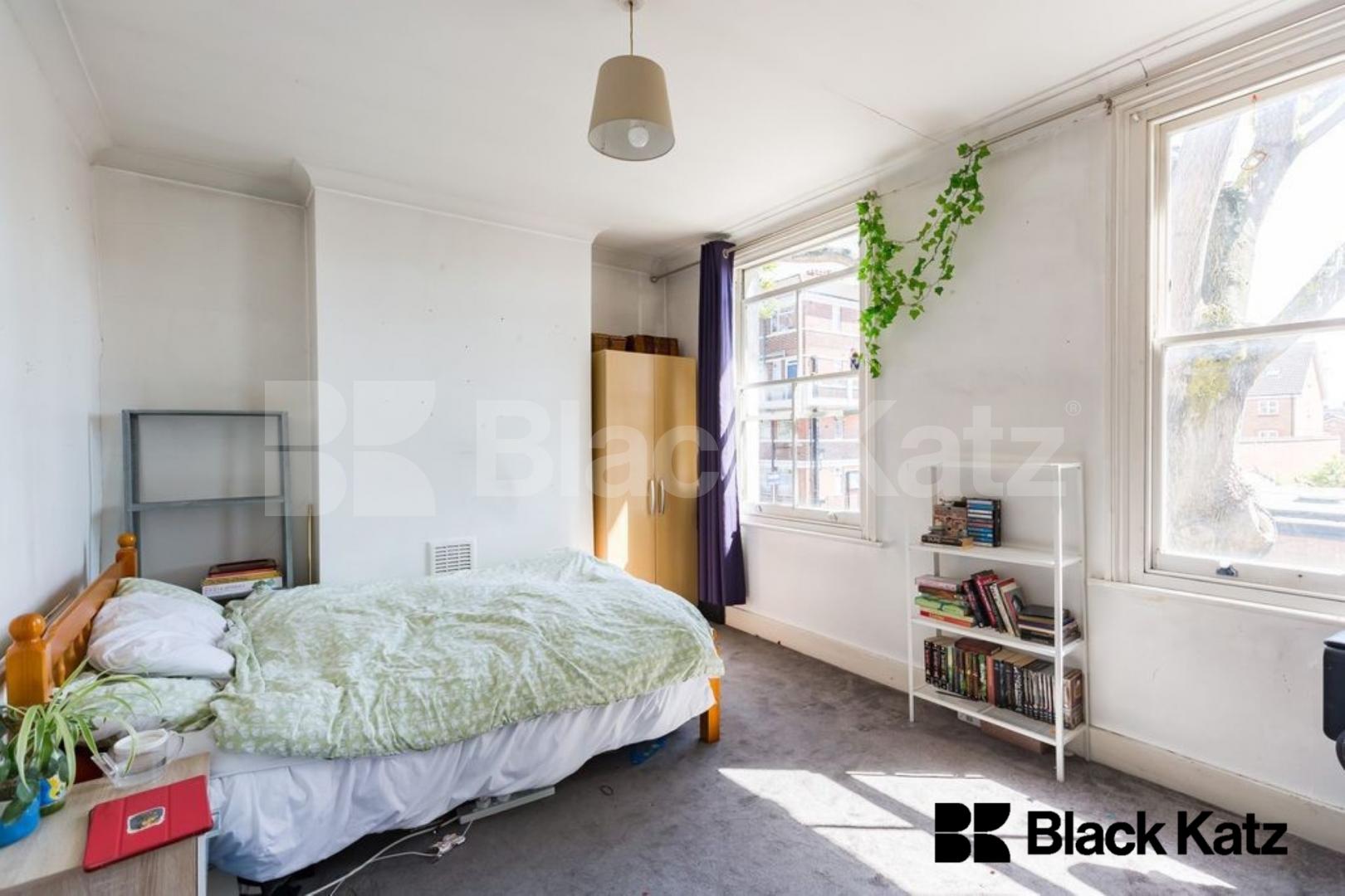 Great Terraced House in Bermondsey Lynton Road , Bermondsey